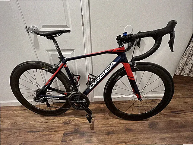 ORBEA ORCA Carbon Fiber road bike￼ Electric shifter￼ Size 51