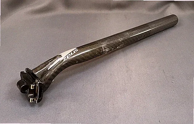 Orbea Zeus Saga Carbon Fiber Seatpost 27.2x350mm 20mm Setback Single-Bolt Road
